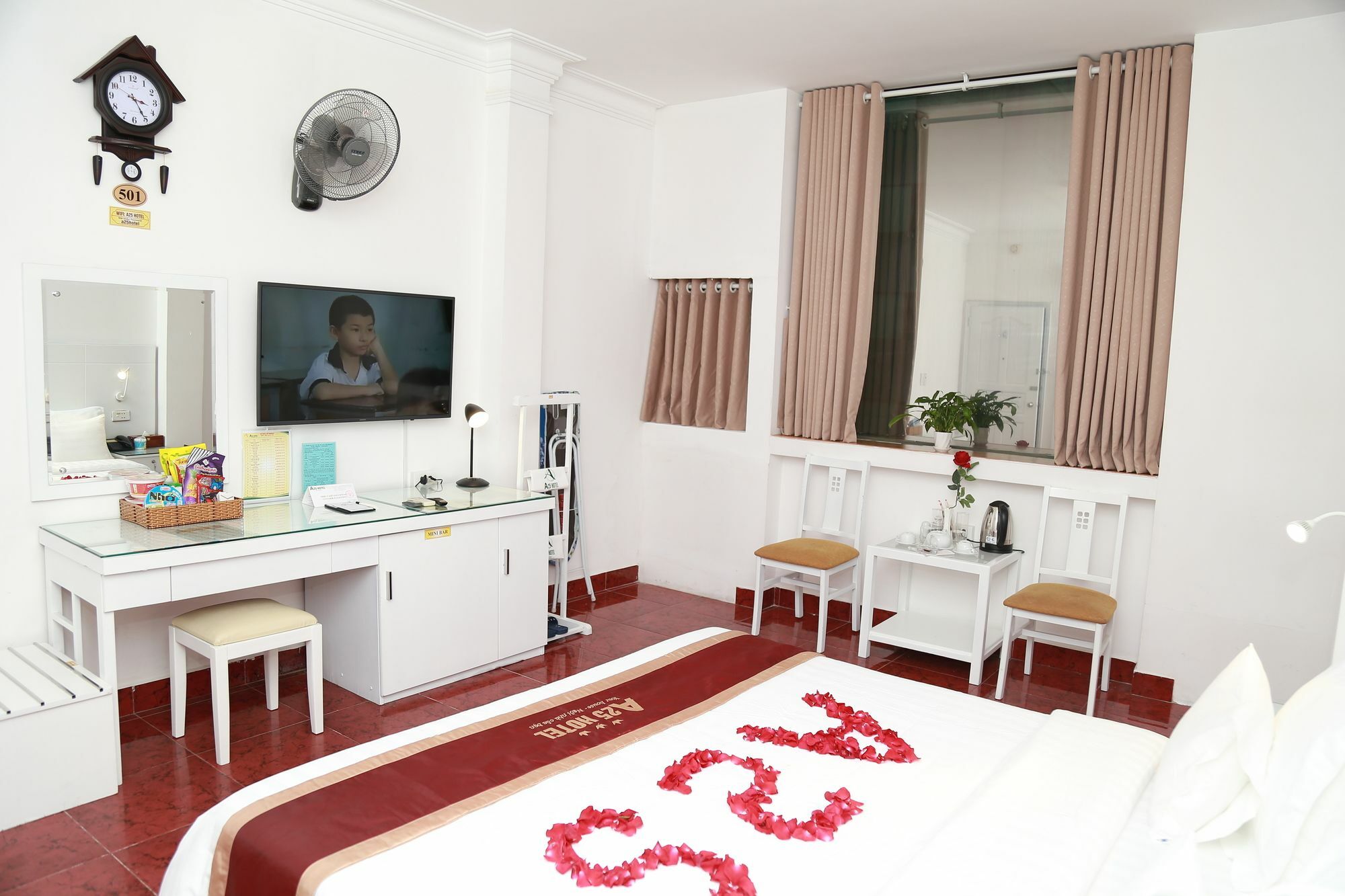 A25 Hotel - 19 Bui Thi Xuan Хошимин Экстерьер фото
